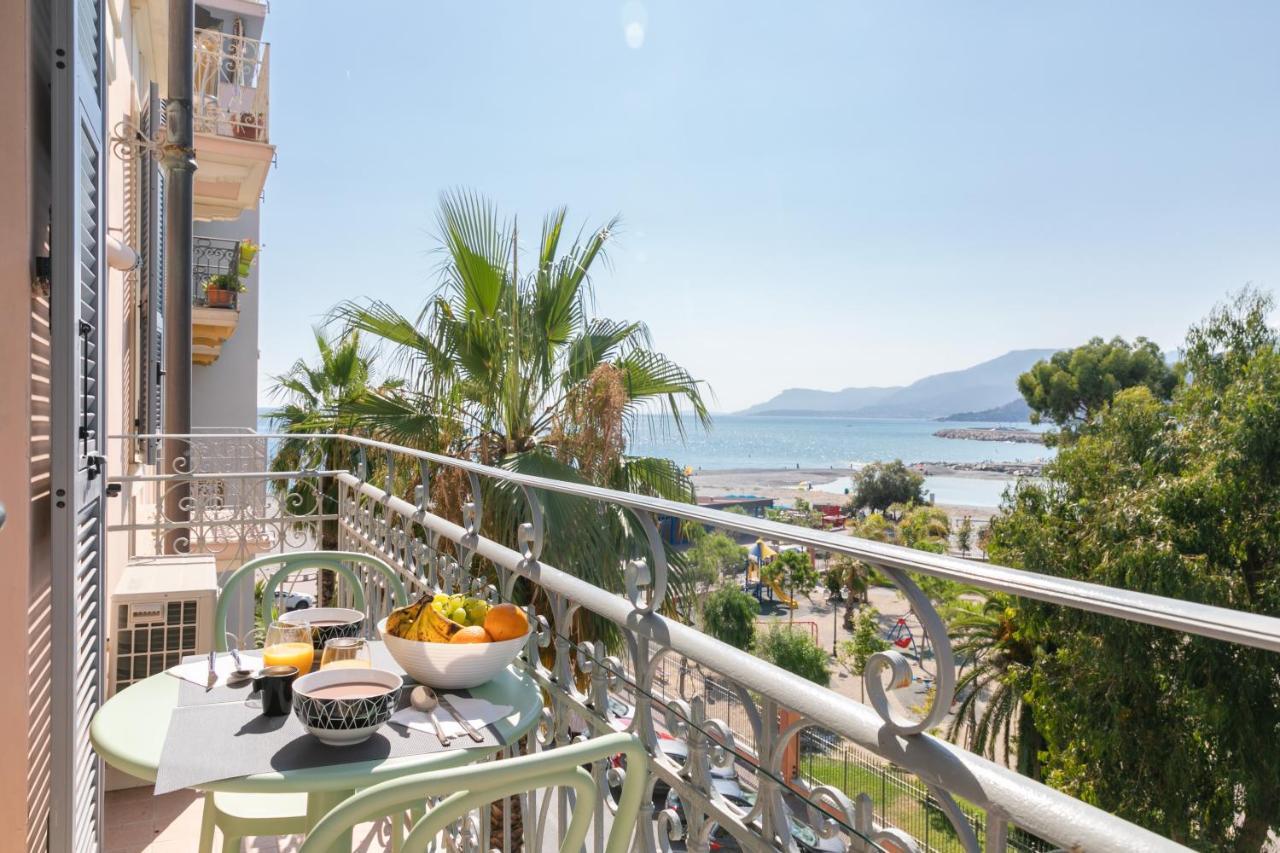 Ventimiglia City Center With Sea View Вентимиля Екстериор снимка